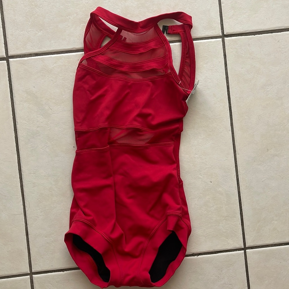 FiveDanceWear red leo